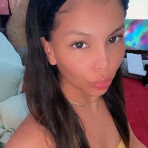 Meet your Posher, Ashlee